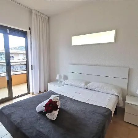 En El Centro De Con Piscina, Terraza Y Cerca De La Playa - Es-209-45 Apartamento Platja d'Aro (Playa de Aro)